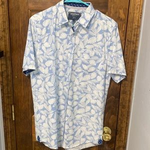 Medium light blue floral button down short sleeve shirt